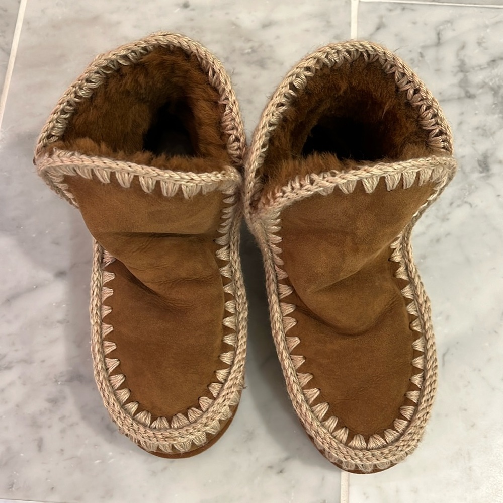 Brand New MOU Eskimo 18 Boots Size 39